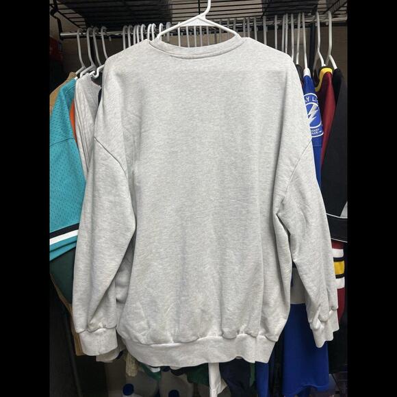 Levi’s Strange Things Happen Sweatshirt - Picture 5 of 8